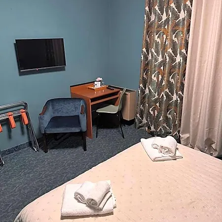 Hotel Rey's Giarre