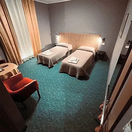Rey's Hotel Giarre